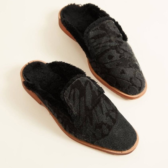 Boho Chic Free People Mules - Picture 5 of 6